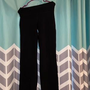 Black yoga pants    Size-S (4-6)